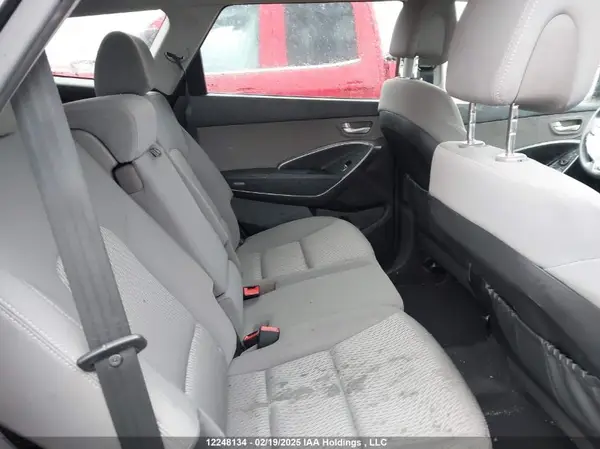 KM8SM4HF6GU131414 2016 HYUNDAI SANTA FE - Image 8