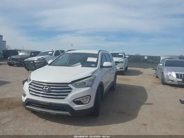 KM8SM4HF6GU137746 2016 HYUNDAI SANTA FE - Image 2