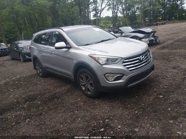 KM8SM4HF6GU153803 2016 HYUNDAI SANTA FE - Image 1