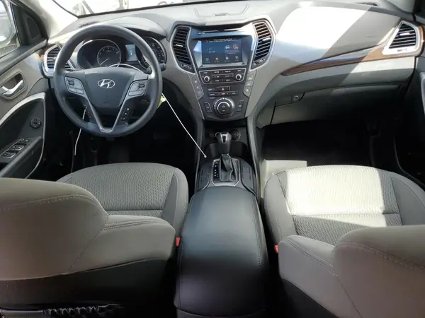 KM8SM4HF6HU167797 2017 HYUNDAI SANTA FE - Image 8