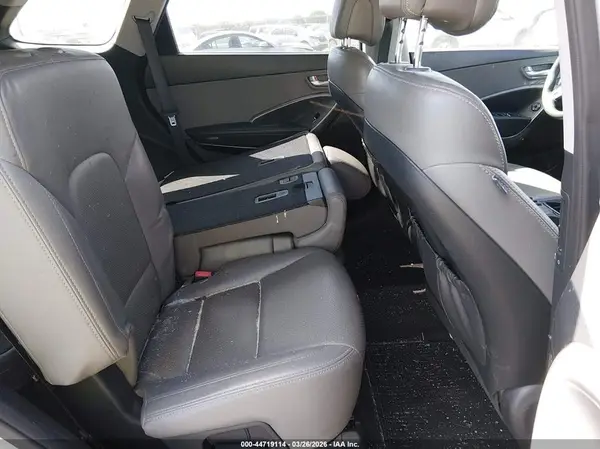 KM8SM4HF6HU183689 2017 HYUNDAI SANTA FE - Image 8