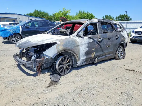 KM8SM4HF6HU195650 2017 HYUNDAI SANTA FE - Image 1