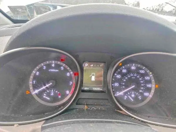 KM8SM4HF6HU213144 2017 HYUNDAI SANTA FE - Image 8
