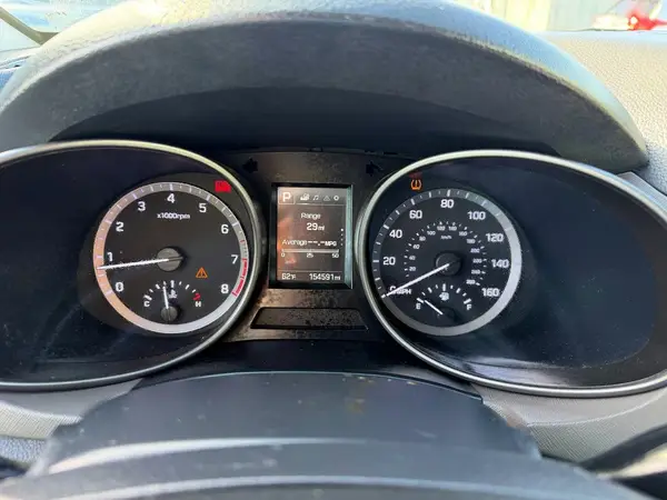 KM8SM4HF6HU224807 2017 HYUNDAI SANTA FE - Image 8