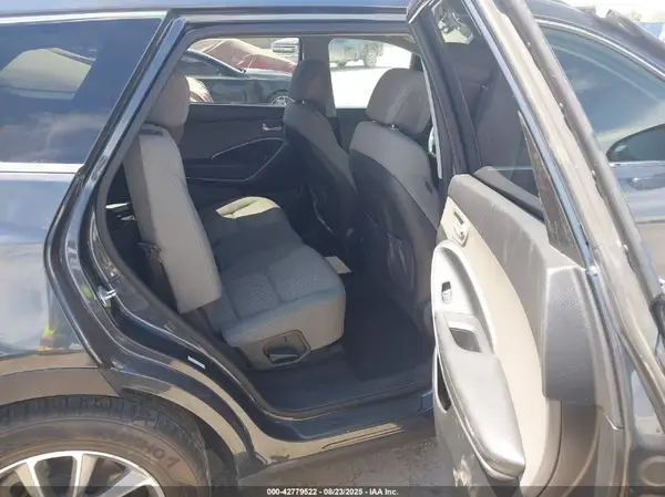 KM8SM4HF6HU240604 2017 HYUNDAI SANTA FE - Image 8