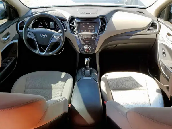 KM8SM4HF6HU247522 2017 HYUNDAI SANTA FE - Image 8