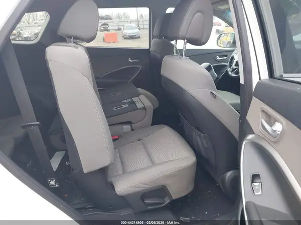 KM8SM4HF6HU250288 2017 HYUNDAI SANTA FE - Image 8