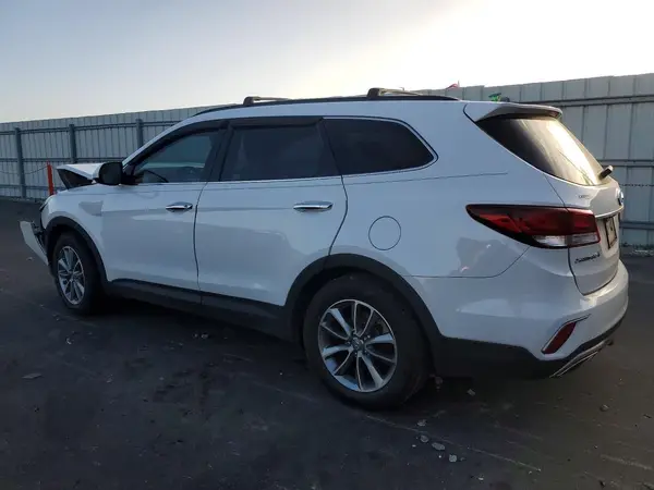 KM8SM4HF6JU260650 2018 HYUNDAI SANTA FE - Image 2