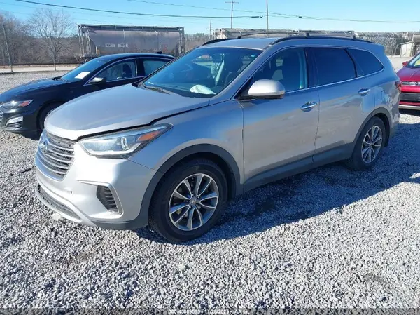 KM8SM4HF6JU261006 2018 HYUNDAI SANTA FE - Image 2