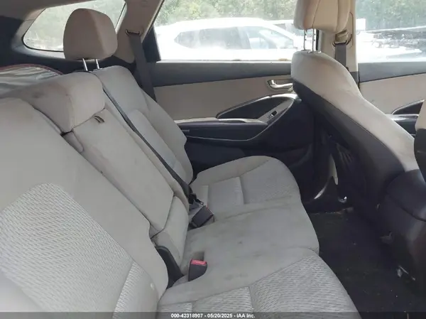 KM8SM4HF7GU138114 2016 HYUNDAI SANTA FE - Image 8
