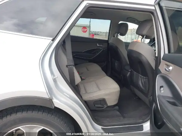 KM8SM4HF7GU144320 2016 HYUNDAI SANTA FE - Image 8