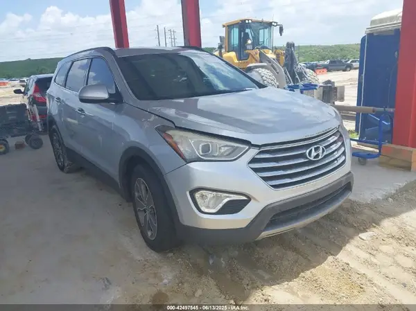 KM8SM4HF7GU147394 2016 HYUNDAI SANTA FE - Image 1