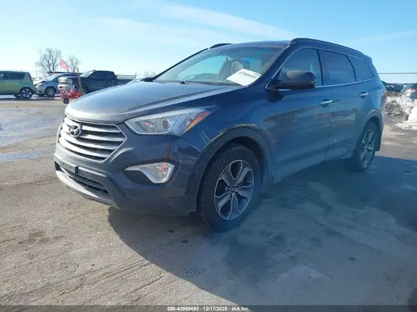 KM8SM4HF7GU162879 2016 HYUNDAI SANTA FE - Image 2
