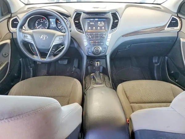 KM8SM4HF7HU177349 2017 HYUNDAI SANTA FE - Image 8