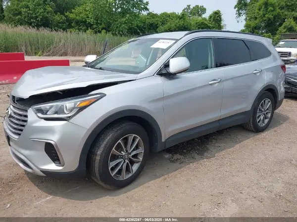 KM8SM4HF7HU179649 2017 HYUNDAI SANTA FE - Image 2