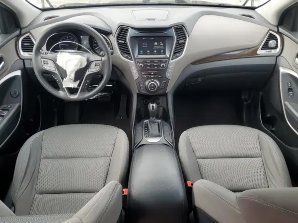 KM8SM4HF7HU192515 2017 HYUNDAI SANTA FE - Image 8