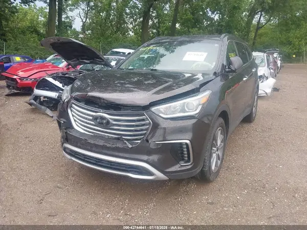KM8SM4HF7HU218434 2017 HYUNDAI SANTA FE - Image 2