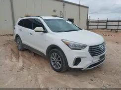 KM8SM4HF7HU220667 2017 HYUNDAI SANTA FE