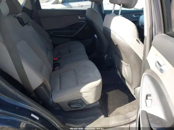 KM8SM4HF7HU224394 2017 HYUNDAI SANTA FE - Image 8
