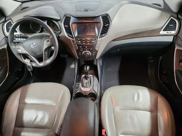 KM8SM4HF7HU238215 2017 HYUNDAI SANTA FE - Image 8