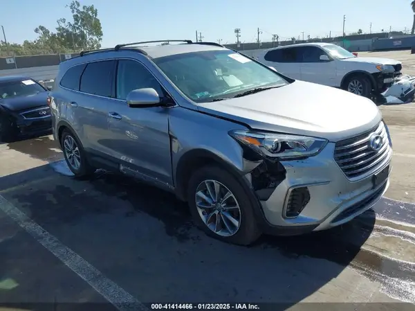 KM8SM4HF7HU245083 2017 HYUNDAI SANTA FE - Image 1
