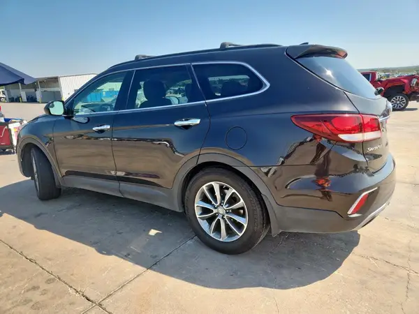 KM8SM4HF7HU252678 2017 HYUNDAI SANTA FE - Image 2