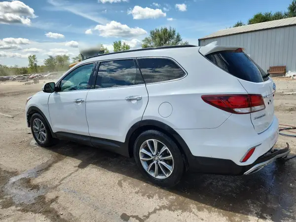 KM8SM4HF7JU275285 2018 HYUNDAI SANTA FE - Image 2