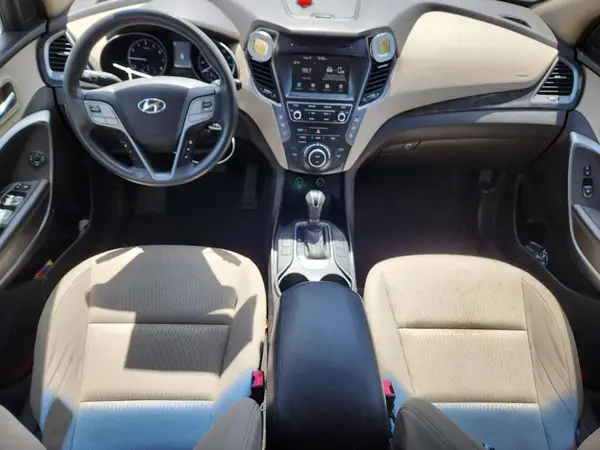 KM8SM4HF7JU275285 2018 HYUNDAI SANTA FE - Image 8
