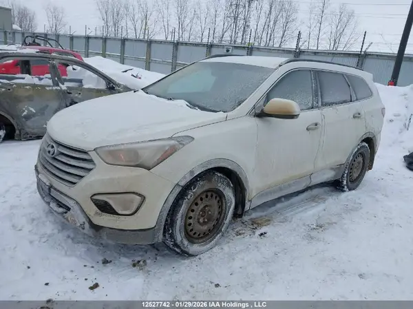 KM8SM4HF8GU136503 2016 HYUNDAI SANTA FE - Image 2