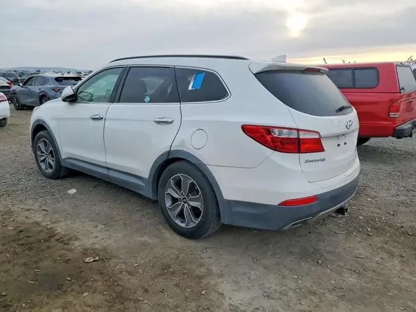 KM8SM4HF8GU146111 2016 HYUNDAI SANTA FE - Image 2