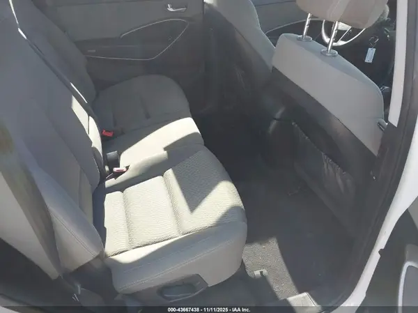 KM8SM4HF8HU176906 2017 HYUNDAI SANTA FE - Image 8