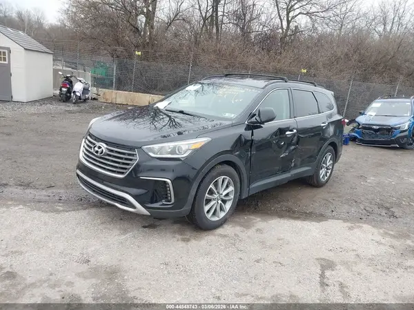 KM8SM4HF8HU213565 2017 HYUNDAI SANTA FE - Image 2