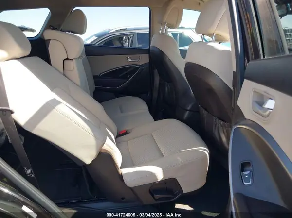 KM8SM4HF8HU213761 2017 HYUNDAI SANTA FE - Image 8