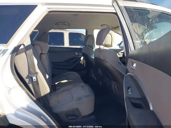 KM8SM4HF8HU220760 2017 HYUNDAI SANTA FE - Image 8