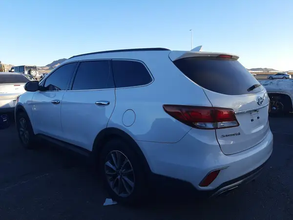 KM8SM4HF8HU231063 2017 HYUNDAI SANTA FE - Image 2