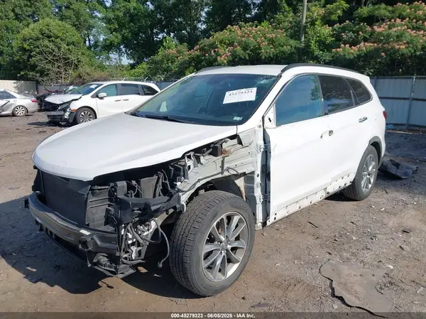 KM8SM4HF8HU232603 2017 HYUNDAI SANTA FE - Image 2