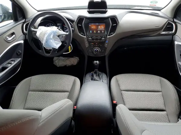 KM8SM4HF8HU234593 2017 HYUNDAI SANTA FE - Image 8