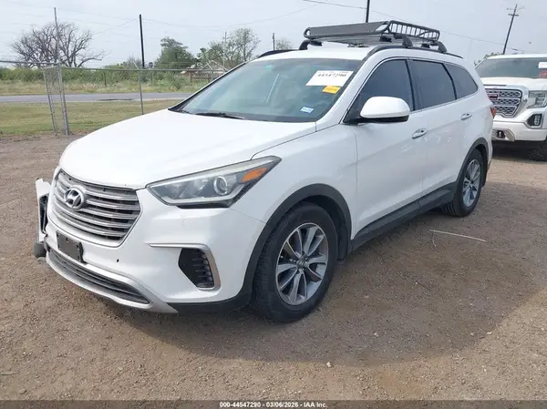 KM8SM4HF8HU247540 2017 HYUNDAI SANTA FE - Image 2