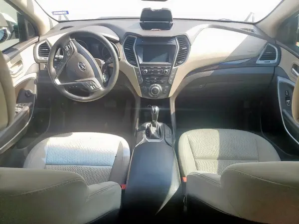 KM8SM4HF8HU252432 2017 HYUNDAI SANTA FE - Image 8