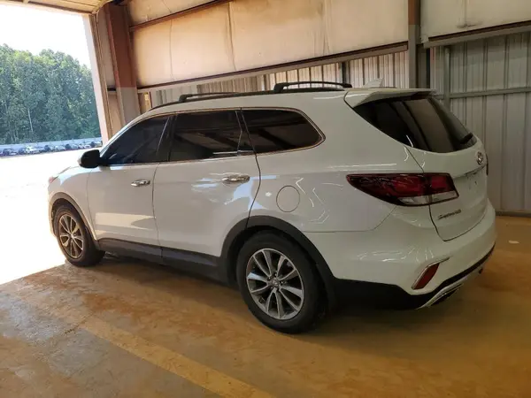 KM8SM4HF8JU266286 2018 HYUNDAI SANTA FE - Image 2