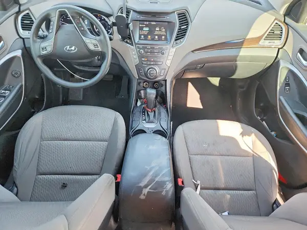 KM8SM4HF8KU301829 2019 HYUNDAI SANTA FE - Image 8