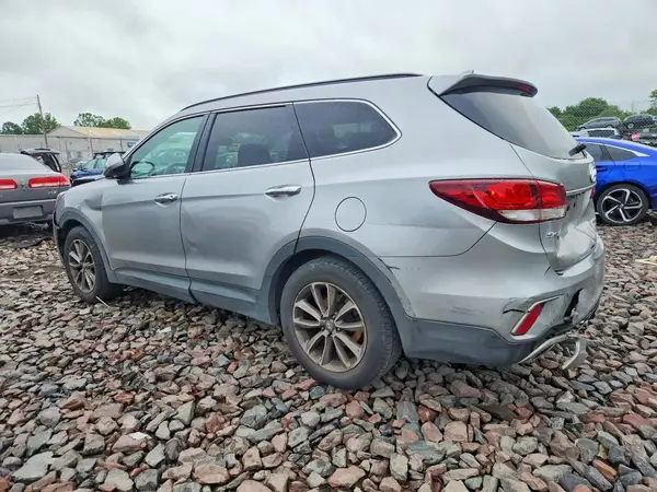 KM8SM4HF8KU305010 2019 HYUNDAI SANTA FE - Image 2