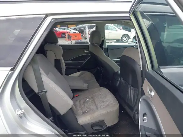 KM8SM4HF9GU133450 2016 HYUNDAI SANTA FE - Image 8