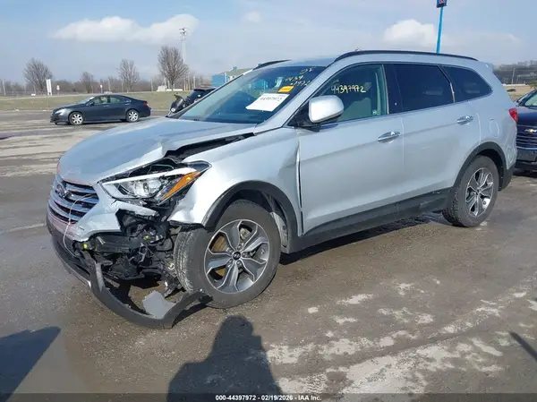 KM8SM4HF9GU134288 2016 HYUNDAI SANTA FE - Image 2