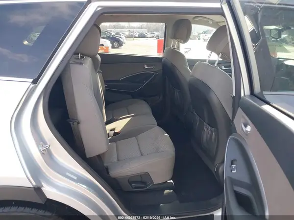 KM8SM4HF9GU134288 2016 HYUNDAI SANTA FE - Image 8