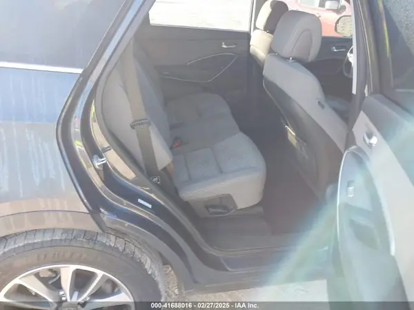 KM8SM4HF9HU167132 2017 HYUNDAI SANTA FE - Image 8