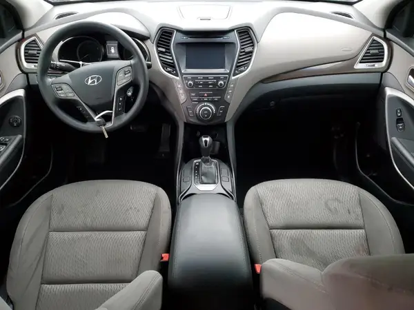 KM8SM4HF9HU173089 2017 HYUNDAI SANTA FE - Image 8