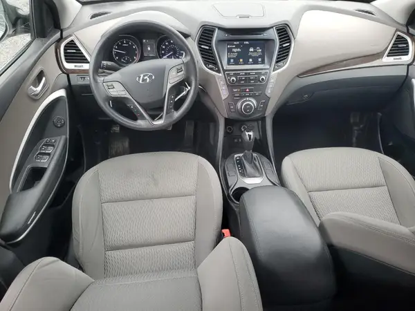 KM8SM4HF9HU179930 2017 HYUNDAI SANTA FE - Image 8