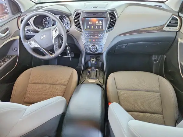 KM8SM4HF9HU197022 2017 HYUNDAI SANTA FE - Image 8