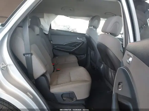 KM8SM4HF9HU198560 2017 HYUNDAI SANTA FE - Image 8